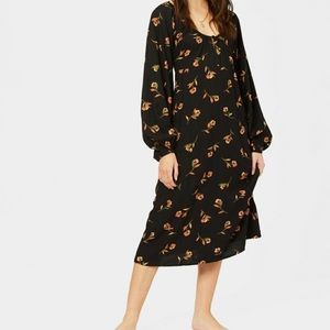 Billabong Sweet to Me Dress Black Floral Midi Length Size L / Size 12 NWT